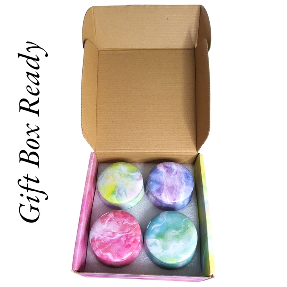 4 Pc. Decorative Scented Gift Box Ready Candle Set With Decorative Holders NWT - Picture 4 of 8